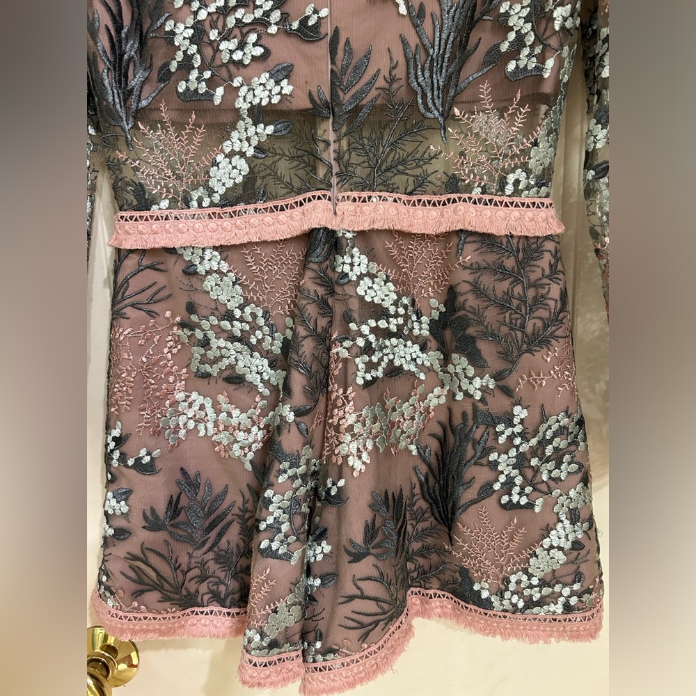 ALEXIS Floral Embroidered Crew Neck Romper, Dusty Rose, Pale Blue, Sz S - Picture 12 of 16
